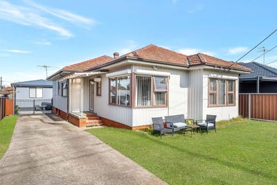 /international/au/65-camden-street-fairfield-heights-nsw-143698272/?lang=en