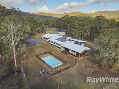/international/au/42-woodglen-close-paterson-nsw-151235580/
