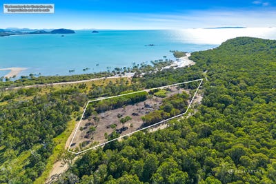 /international/au/lot-1-ritamada-road-emu-park-qld-204542868/