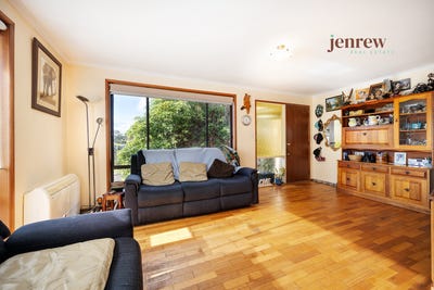 /international/au/6-blake-boulevard-shorewell-park-tas-151260412/