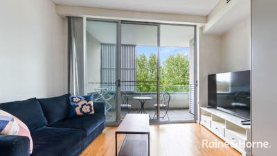 /international/au/302-1356-1362-botany-road-botany-nsw-151688988/