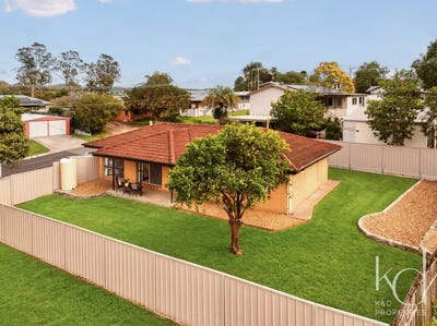 /international/au/3-dongarven-drive-eagleby-qld-151622200/