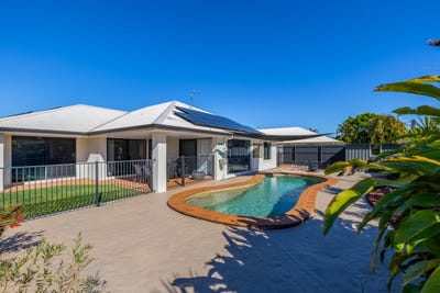 /international/au/19-firefly-street-pelican-waters-qld-148471300/