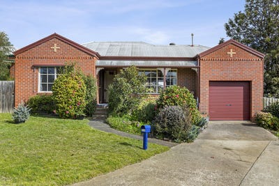 /international/au/2-58-hereford-street-portarlington-vic-148739600/