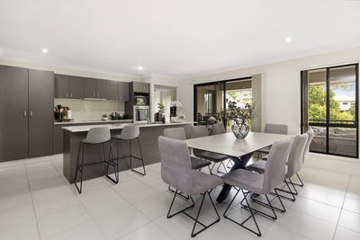 /international/au/1-bindarri-close-waterford-qld-151446328/