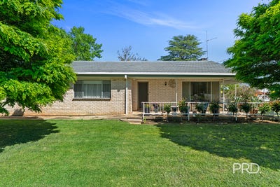 /international/au/2-nixon-crescent-tolland-nsw-152613272/