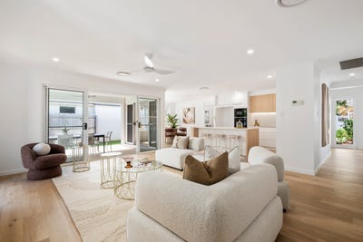 /international/au/9-sardinia-place-parrearra-qld-151126072/