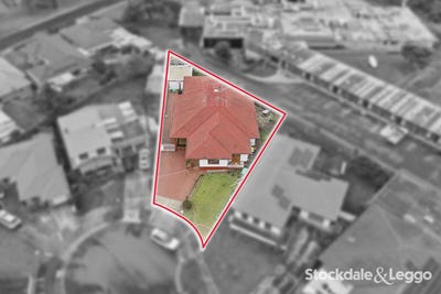 /international/au/19-wicks-crescent-morwell-vic-151340740/