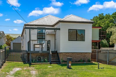 /international/au/55-wentworth-street-telarah-nsw-152623836/