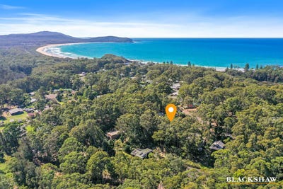 /international/au/7-murramarang-crescent-south-durras-nsw-204476928/