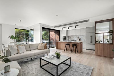 /international/au/101-5-curran-street-north-melbourne-vic-151444344/
