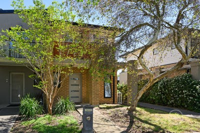 /international/au/29-pasture-crescent-mernda-vic-152692232/