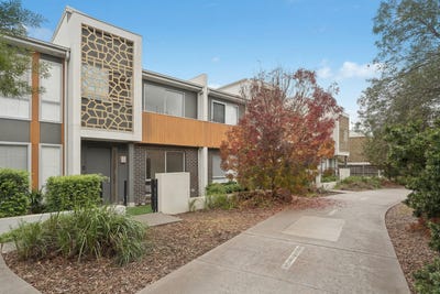 /international/au/28-curlewis-street-gledswood-hills-nsw-151308320/