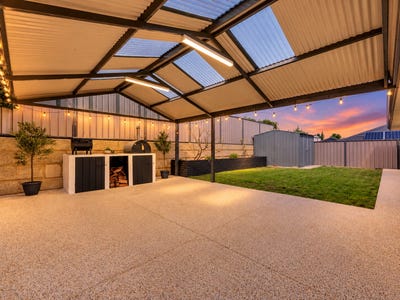 /international/au/16-milan-avenue-wanneroo-wa-152378228/