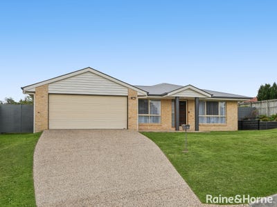 /international/au/15-roundelay-court-eatons-hill-qld-152477120/