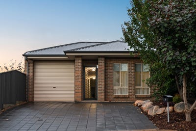 /international/au/5-anne-street-ridgehaven-sa-151429476/