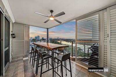 /international/au/31-18-tanunda-drive-rivervale-wa-148365832/