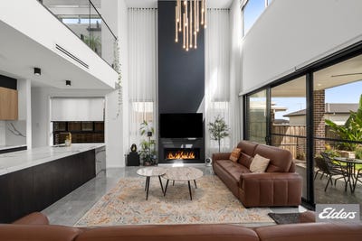 /international/au/26-arches-avenue-box-hill-nsw-152655384/