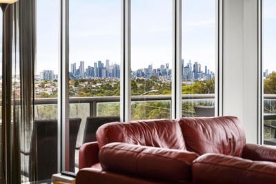 /international/au/28-2-horizon-drive-maribyrnong-vic-151512208/