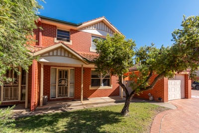 /international/au/16-11-crampton-street-wagga-wagga-nsw-151506072/