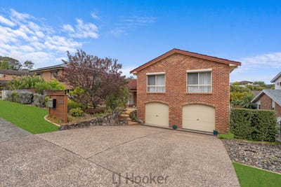 /international/au/14-anchor-close-belmont-nsw-152478132/