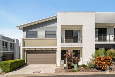 /international/au/16-16-surbiton-court-carindale-qld-151133280/