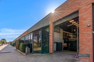 /international/au/12-16-tarnard-drive-braeside-vic-505244368/