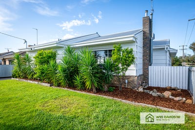 /international/au/43-gardenia-street-horsham-vic-151475072/