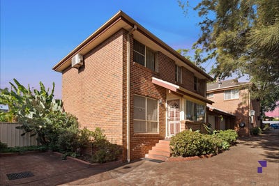 /international/au/2-128b-wilbur-street-greenacre-nsw-151304404/