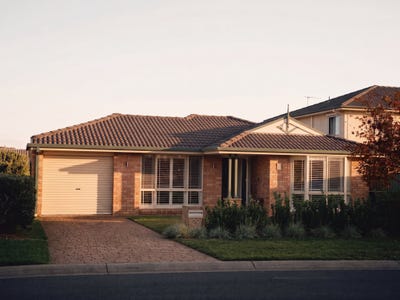 /international/au/29-jirramba-court-glenmore-park-nsw-151357732/