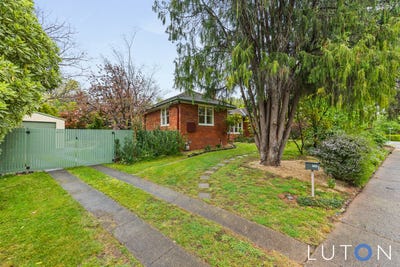 /international/au/2-hill-corner-yarralumla-act-152580576/