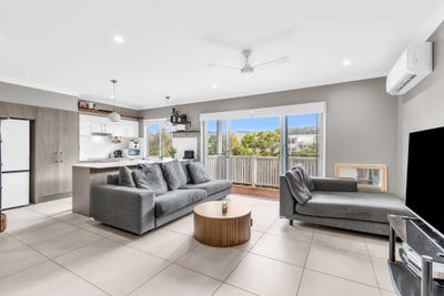 /international/au/2-stanhope-lane-upper-coomera-qld-151972824/