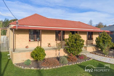 /international/au/23-kipling-crescent-hadspen-tas-151419476/