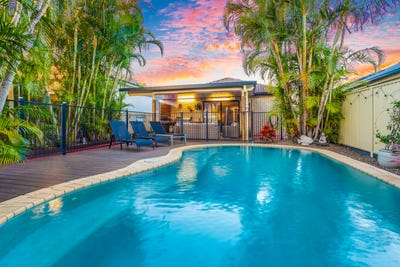 /international/au/125a-oxley-avenue-woody-point-qld-148510660/