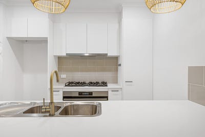 /international/au/9-malibu-road-lawnton-qld-151348132/