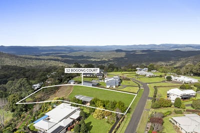 /international/au/12-bogong-court-cabarlah-qld-204549380/