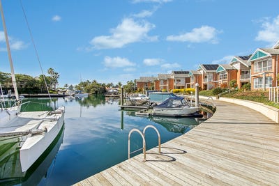 /international/au/165-1-mariners-drive-east-tweed-heads-nsw-148339552/