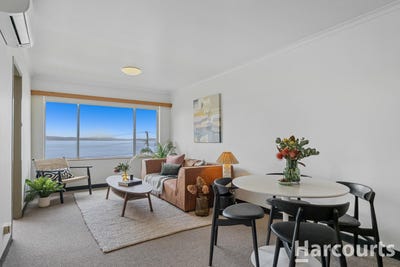 /international/au/4-845-sandy-bay-road-sandy-bay-tas-152570644/