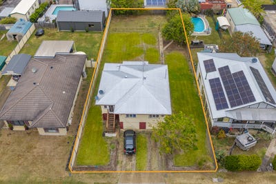 /international/au/7-post-office-lane-kilcoy-qld-152566332/