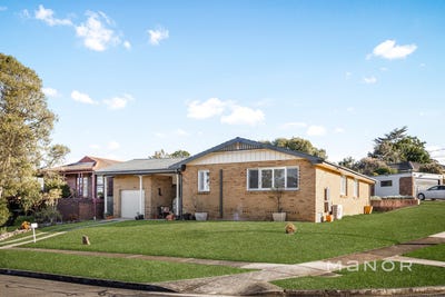 /international/au/28-jerome-avenue-winston-hills-nsw-148394512/