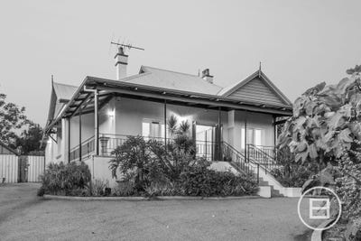 /international/au/74-redfern-street-north-perth-wa-150943660/