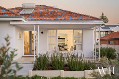 /international/au/6-sweetman-street-white-gum-valley-wa-151264444/