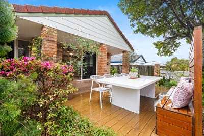 /international/au/2-3-acorn-lane-robina-qld-152466620/