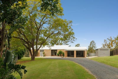 /international/au/53-bass-street-barellan-point-qld-151165572/