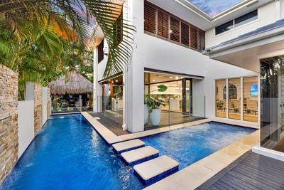 /international/au/61-sandhurst-crescent-peregian-springs-qld-148230424/?lang=en