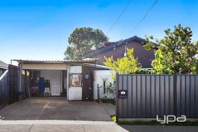 /international/au/14-pearson-crescent-coolaroo-vic-151519236/