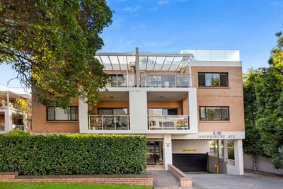 /international/au/17-2-10-hawkesbury-avenue-dee-why-nsw-151522256/