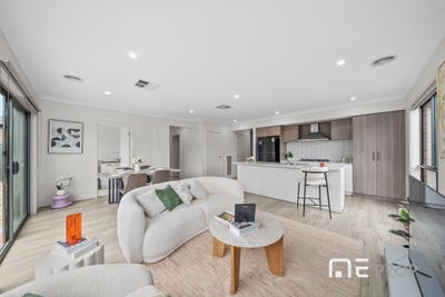 /international/au/19-gosfield-dr-werribee-vic-152536816/