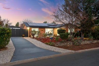 /international/au/7-egerton-close-palmerston-act-151264840/