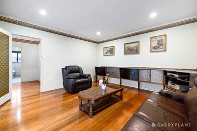 /international/au/15-frederick-street-bulleen-vic-152353124/